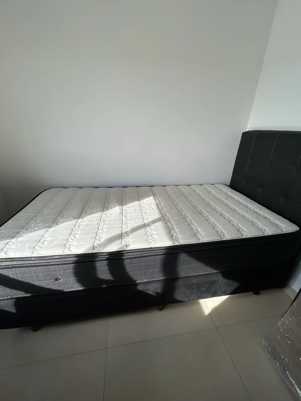 Cama de Solteiro King Semi-novo  - Foto 4