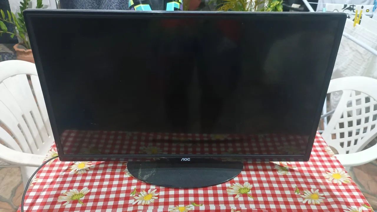 Tv monitor AOC 24 polegadas led 