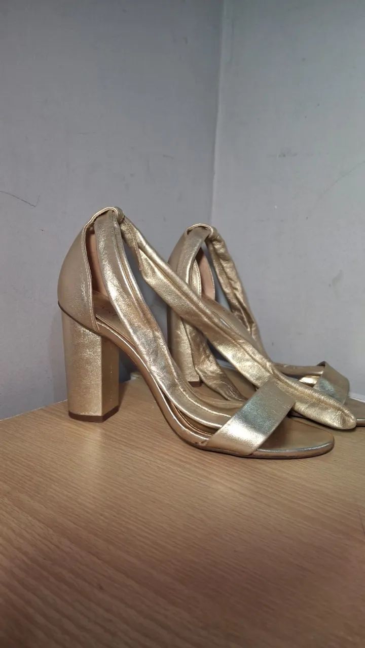 Salto dourado  Arezzo - Foto 4