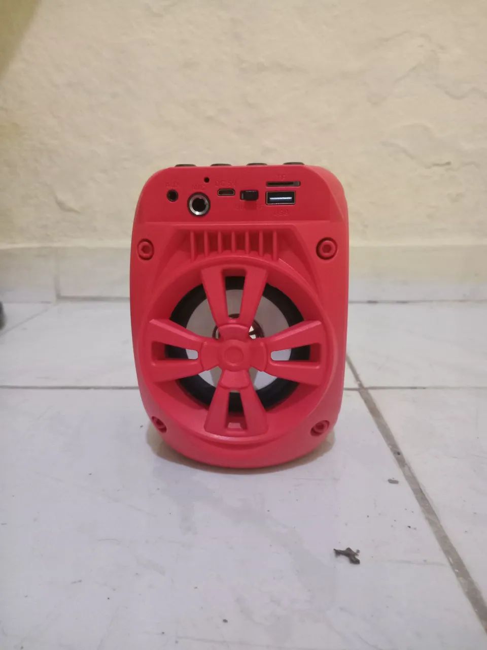 Vende-se uma caixinha de som  - Foto 4