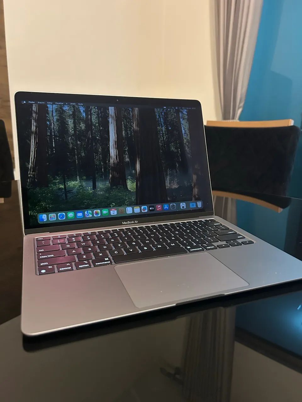 MacBook Air M1 2020 || 8Gb de ram || 256gb SSD + Sistema