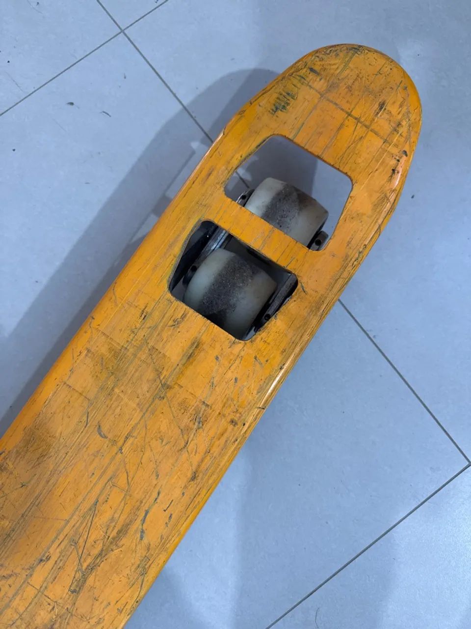 Transpaleteira para 2 toneladas  - Foto 2