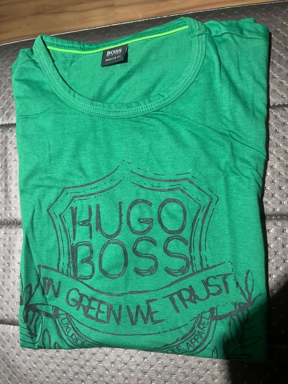 CAMISA HUGO BOSS VERDE ORIGINAL SEM USO TAM. M - Foto 4