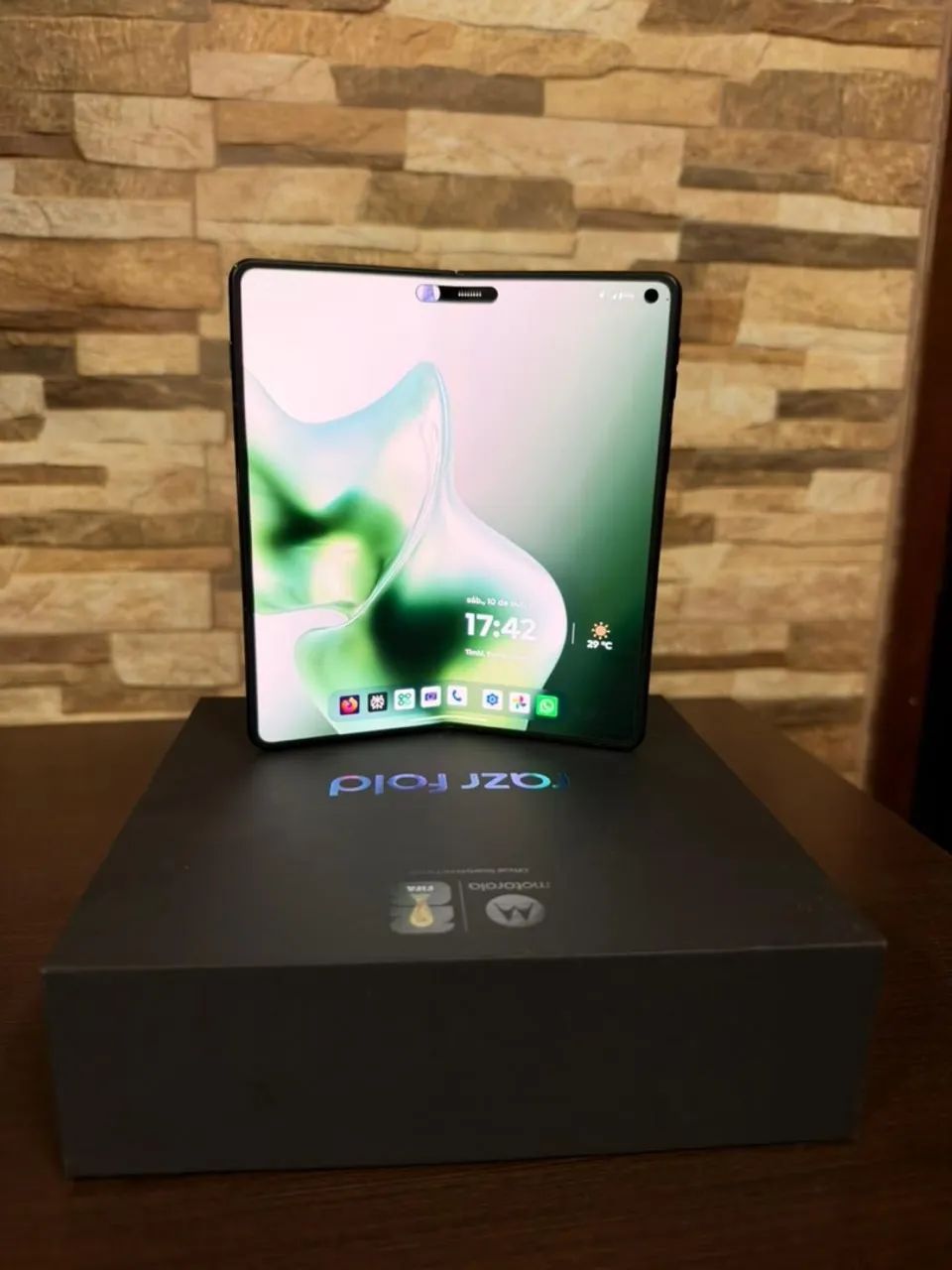 Motorola Razr Fold 1TB ( novíssimo) - Foto 4