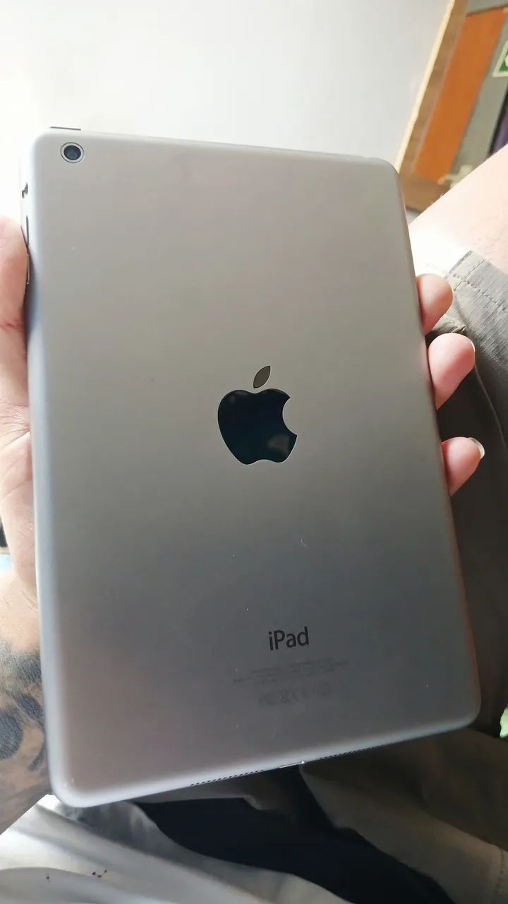 iPad Mini 1 Vendo ou Troco 