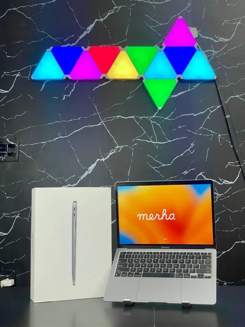 MACBOOK AIR M1/ 8GB RAM/ SSD 256GB/ 13.3 POLEGADAS IPS