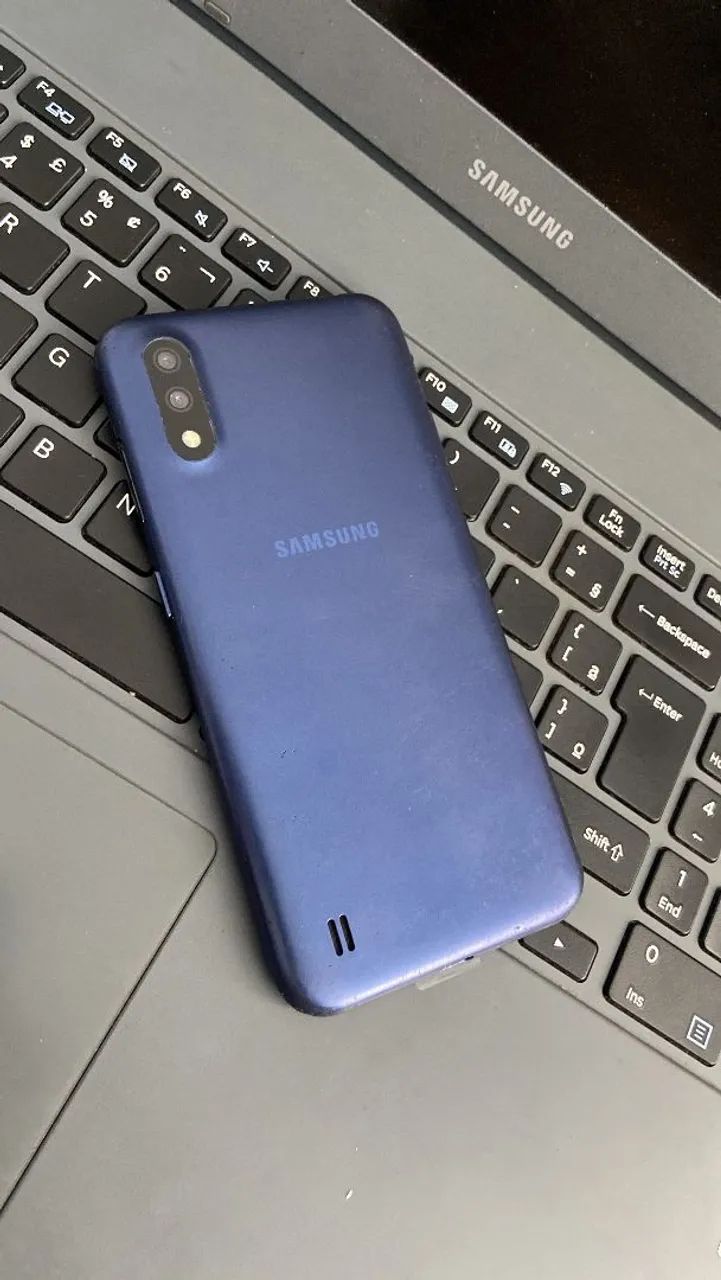 A01, celular simples porém novinho - Foto 3