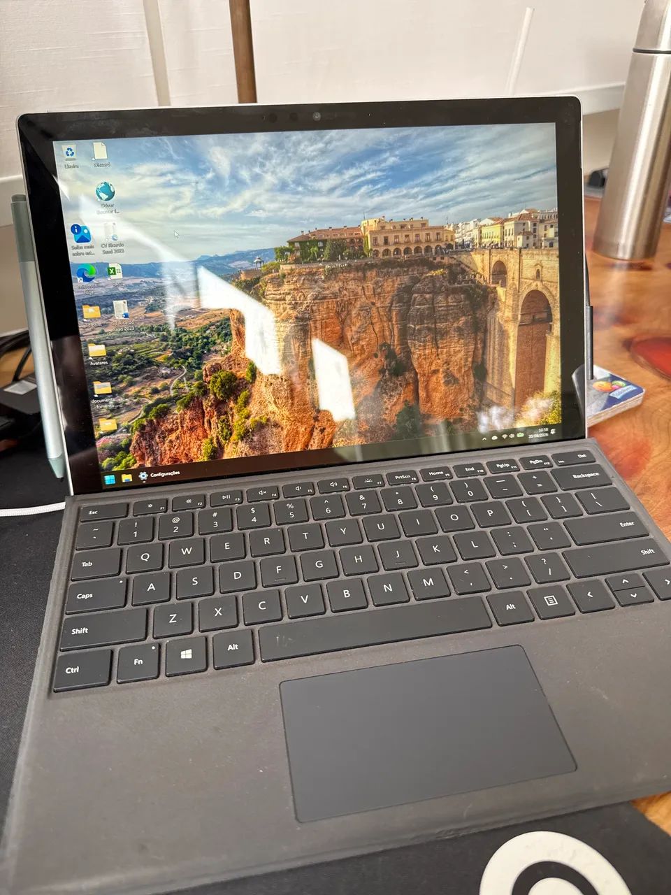 Notebook Microsoft Surface pro 7 I5 8gb 128gb + 128gb com caneta e teclado