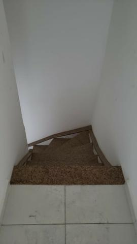 Casa miuto bem localizada duplex 1a locaçao 2 qts com varandas quintal 2 vgs - Foto 8