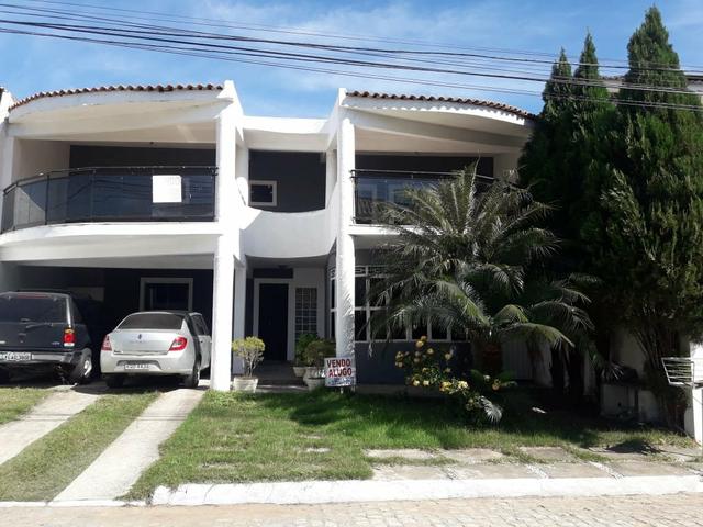 Excelente Casa em Condomínio Fechado