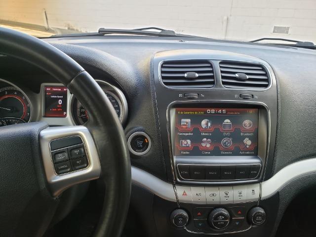 Dodge Journey RT - 2012 - Foto 7