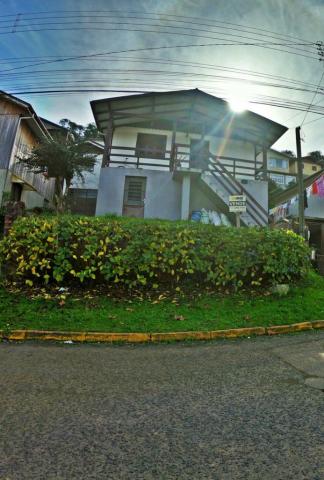 Casa à venda com 3 dormitórios em Piratini, Gramado cod:NI05477