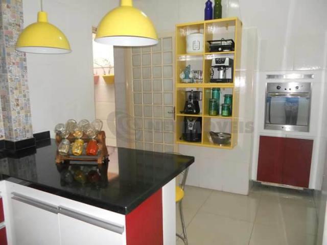 Casa de condomínio à venda com 3 dormitórios cod:666597
