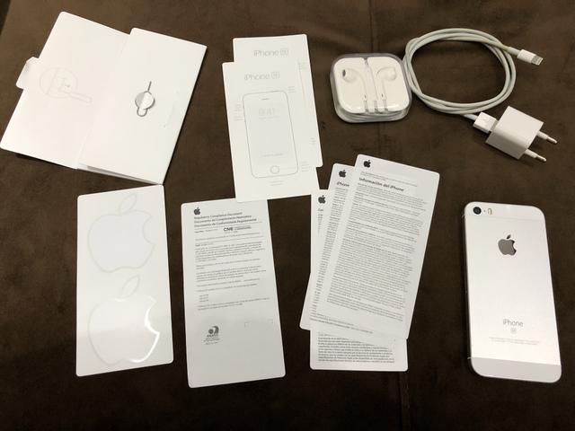 Iphone SE 64Gb