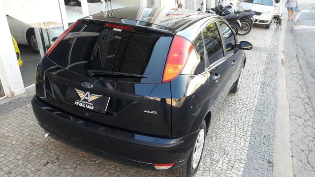 Ford Focus Hatch 1.6 Flex 2008 - Foto 5
