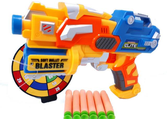 Lançador Nerf com 06 Dardos Blaster Elite Com Alvo - Foto 3