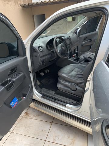 Vendo volkswagen Amarok 2013 aceito trocas - Foto 5