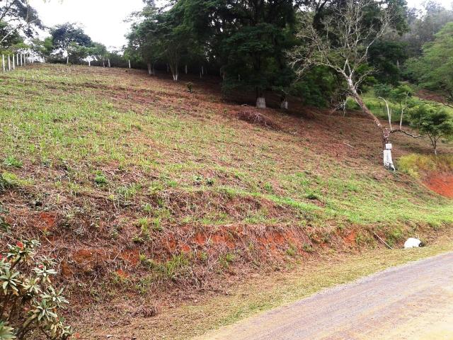 Montanhas de Minas!!! Espaço Mini Sitio Granja Terreno JF Monte Verde