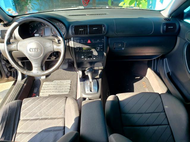 Audi A3 com 73000 km. Nunca bateu - Foto 12