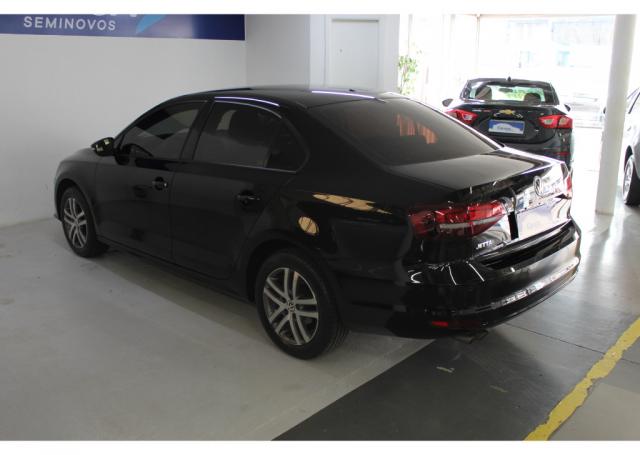 VolksWagen Jetta 2.0 Comfortline Flex 4P Tiptronic - Foto 6