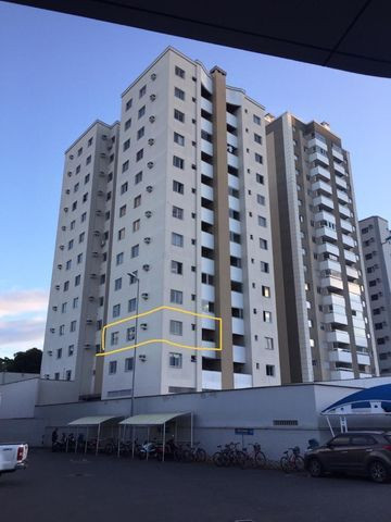 Apto Centro Brusque | 1 Suíte + 2 Quartos | 2 Garagens