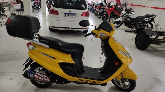 SUZUKI BURGMAN