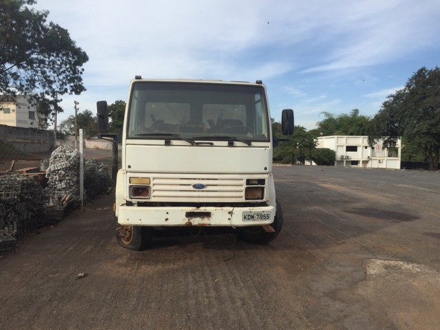 CAMINHÃO PIPA 1998 TQ 15MIL LTS