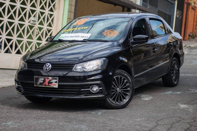 VOYAGE 2017/2018 1.0 12V MPI TOTALFLEX TRENDLINE 4P MANUAL