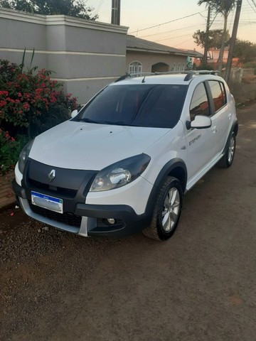SANDERO STEPWAY 2014 1.6 8V HI-POWER