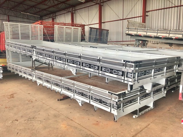 CARROCERIA MADEIRA BITRUCK 9,20