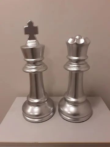 Escultura bispo xadrez prata decorativo em ceramica em Promoção na