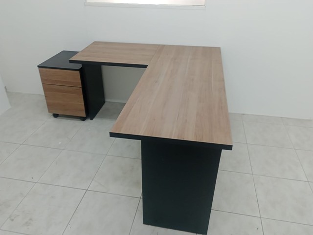 Mesa em L NOVA ****leia a descrição**** - Foto 2