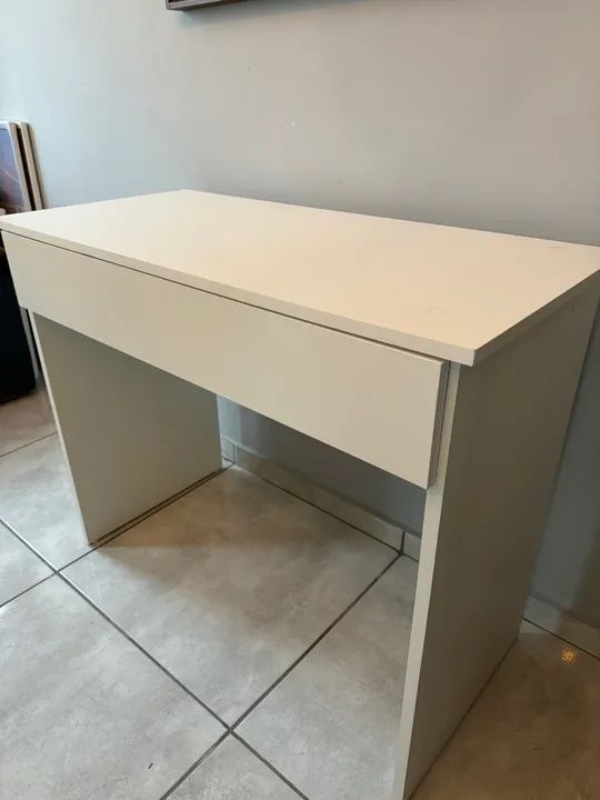 Mesa de Escritório Branca com Gaveta - Foto 4