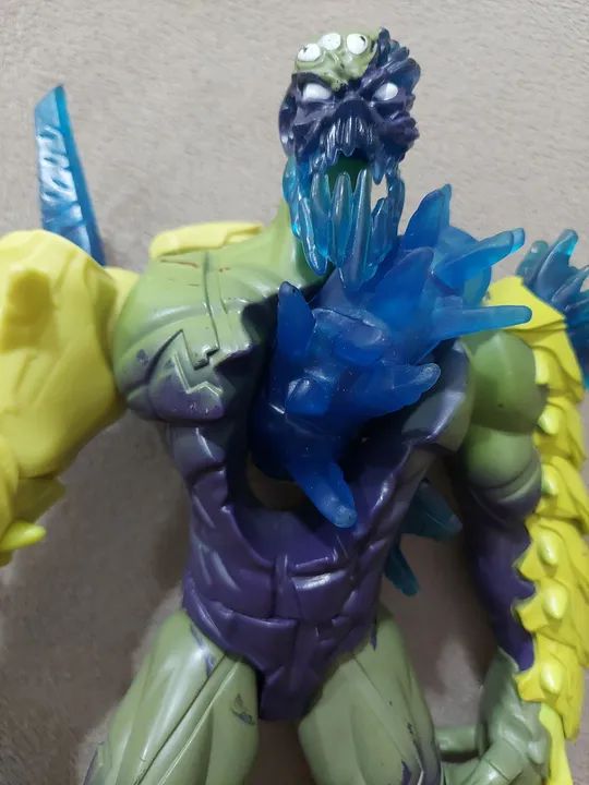 Max Steel Terreno Radical Extroyer Mega Larva - Mattel - Foto 2