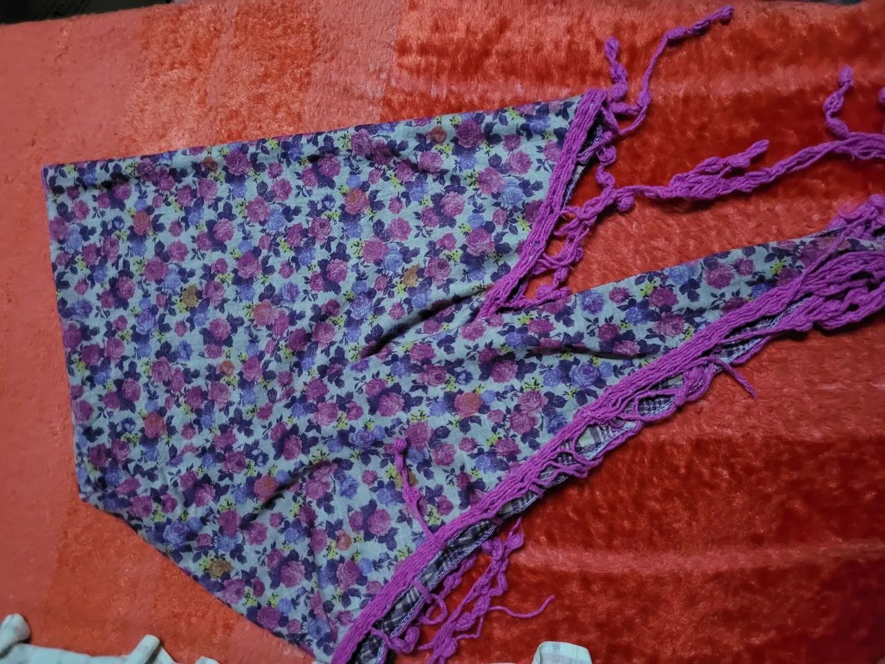 Lenço Floral com Franjas Echarp - Foto 2