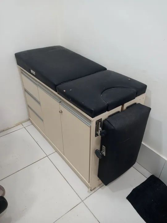 Maca com armário,ótima!!