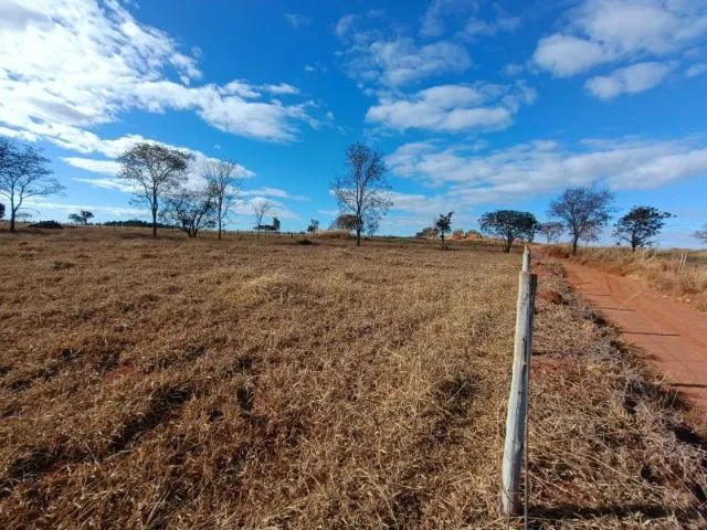 Vendo chácara de 4.300m2 em Bonfinópolis