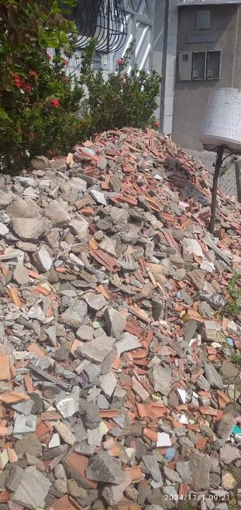 Entulho de construção - Diversos materiais - Foto 2