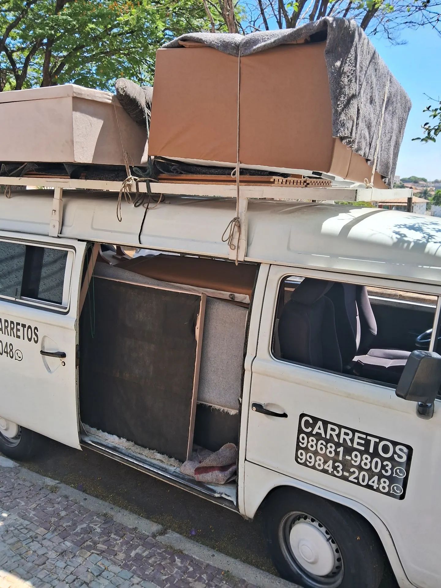 BRANCO CARRETOS 