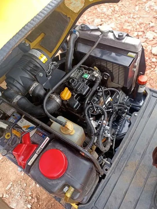 Mini Escavadeira Yanmar SV08 Ano 2020 - Foto 5