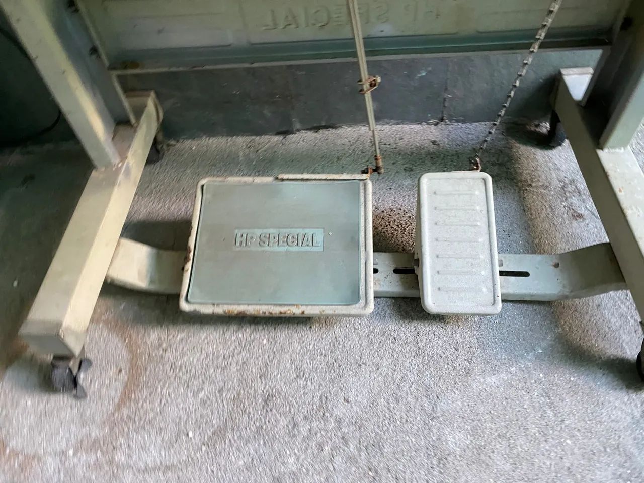 Vendo maquina de costura Indistrial Hp Specil - Foto 4