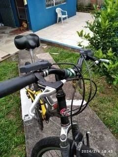 Bicicleta 21marchas com suspensão pneus novos.bicicleta usada em estado de nova... - Foto 3