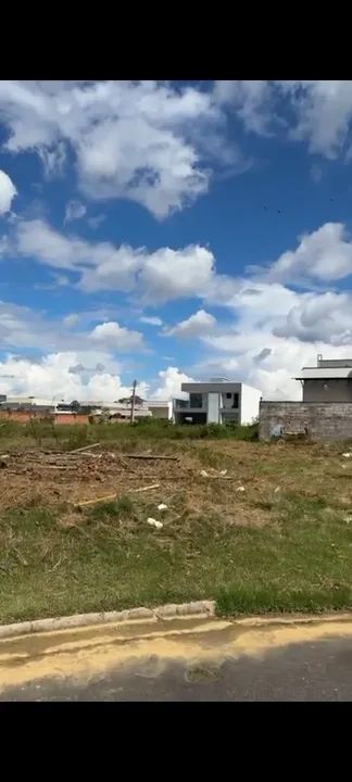 CONDOMÍNIO MORADA DOS PÁSSAROS VENDO TERRENO 