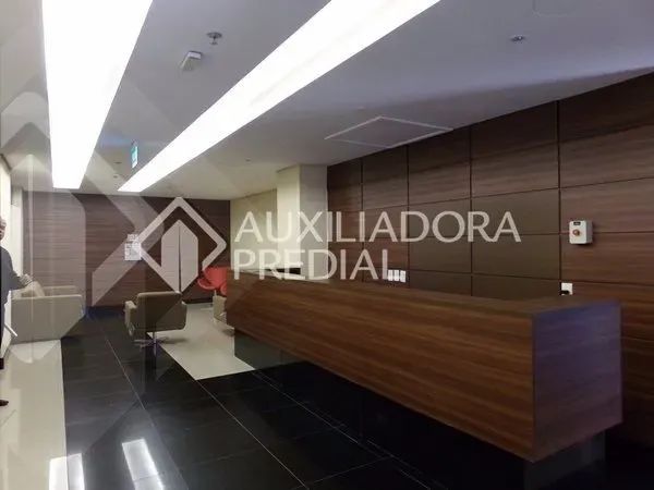 SALA COMERCIAL NOVA COM 45M² NA AVENIDA ASSIS BRASIL NO EDIFICIO NEO SUPERQUADRA - Foto 2