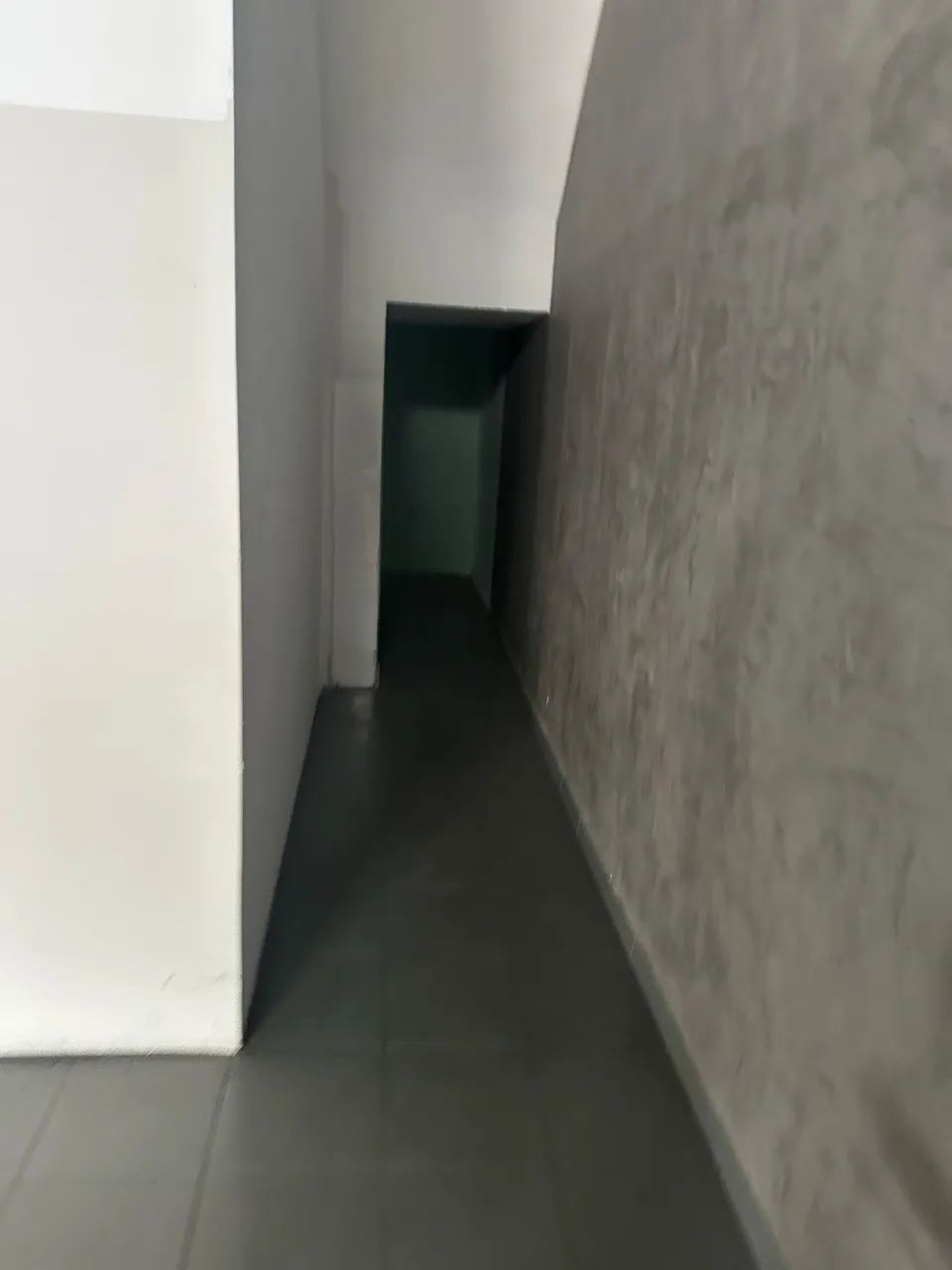 ALUGA-SE SALA COMERCIAL - CENTRO DE SJC! 50 m2  - Foto 2