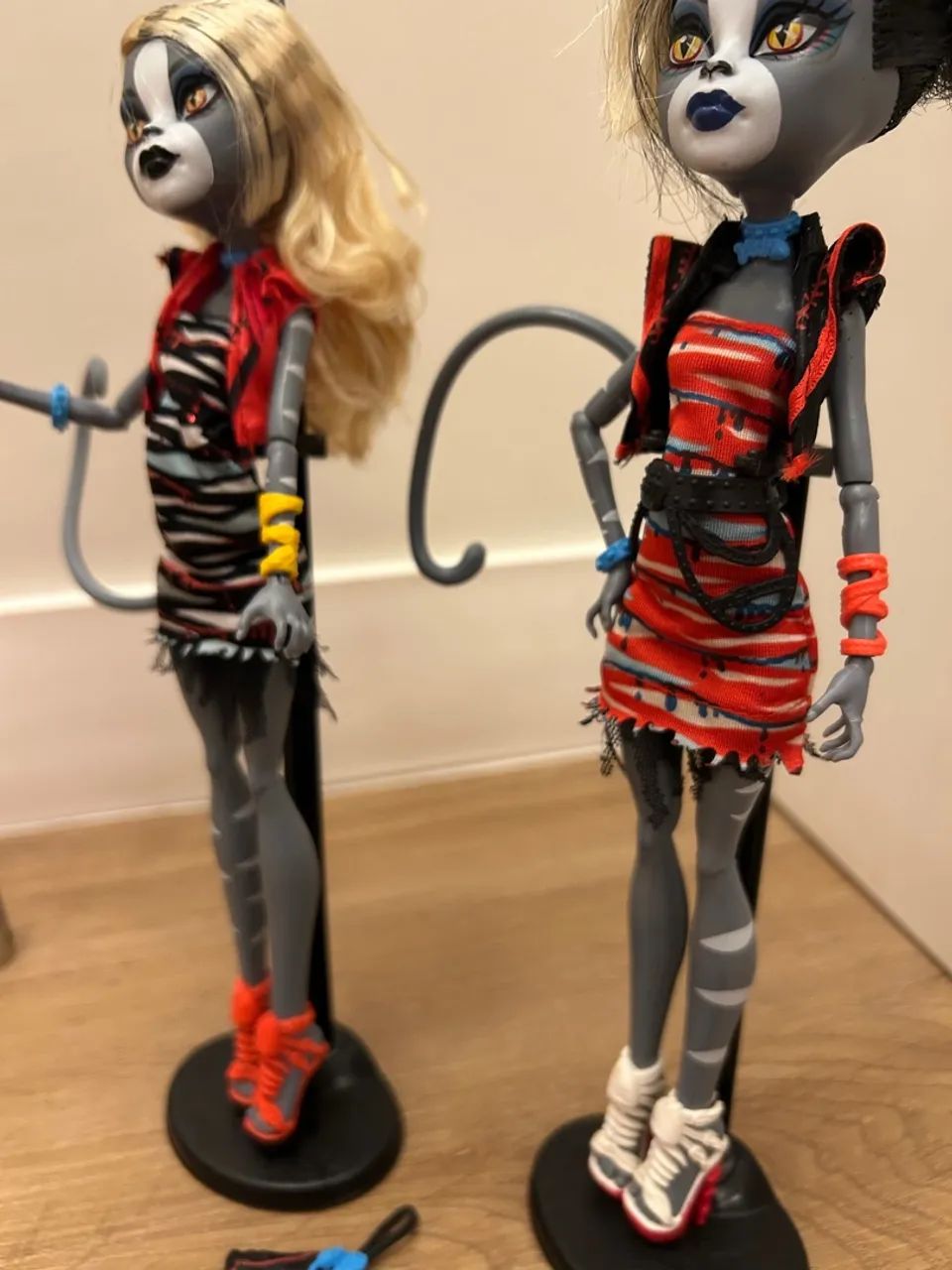 Bonecas Meowlody e Purrsephone Zombie Shake - completas - Foto 3