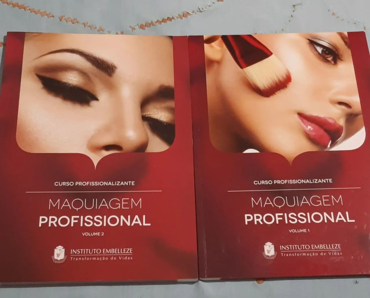Apostila curso profissionalizante  de maquiagem 