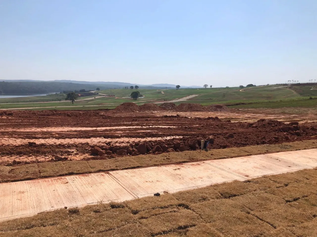 Terreno/lote alto padrão à venda no Condomínio Portofino em Piedade - SP