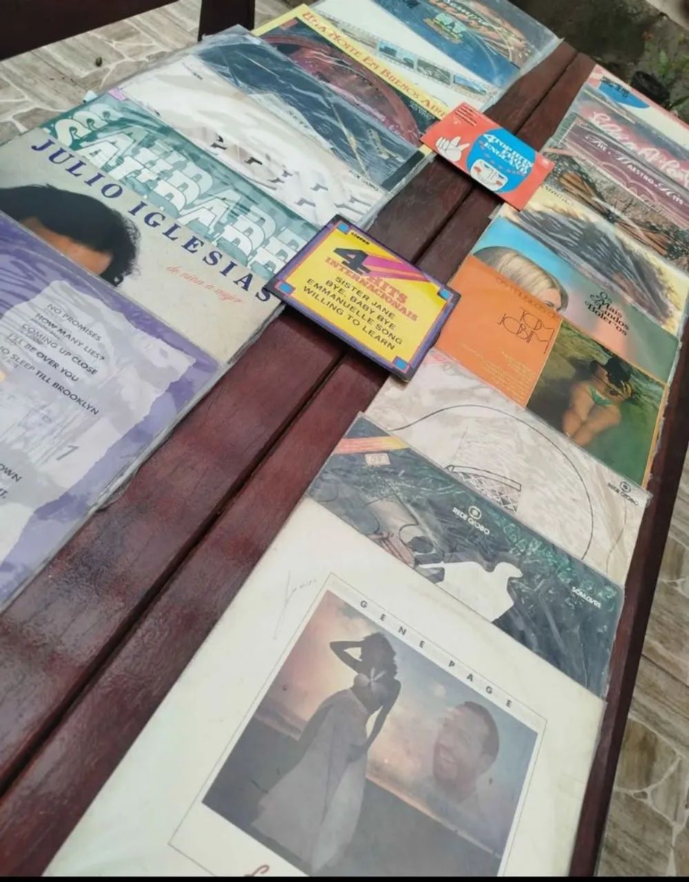 LOTE DE DISCOS DE VINIL - 10 UNIDADES POR R$ 100,00