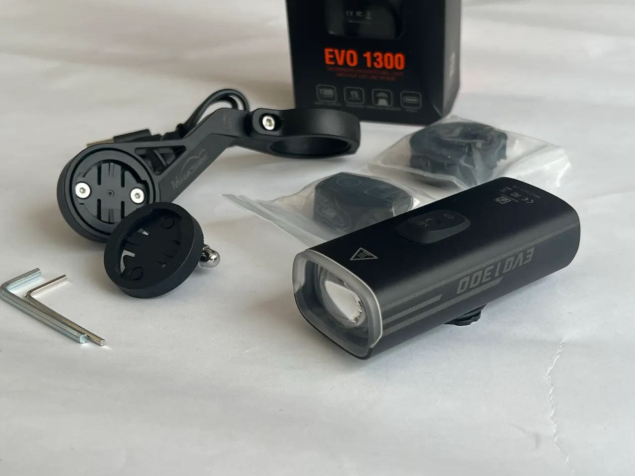 Farol Magicshine Evo 1300 - Foto 2